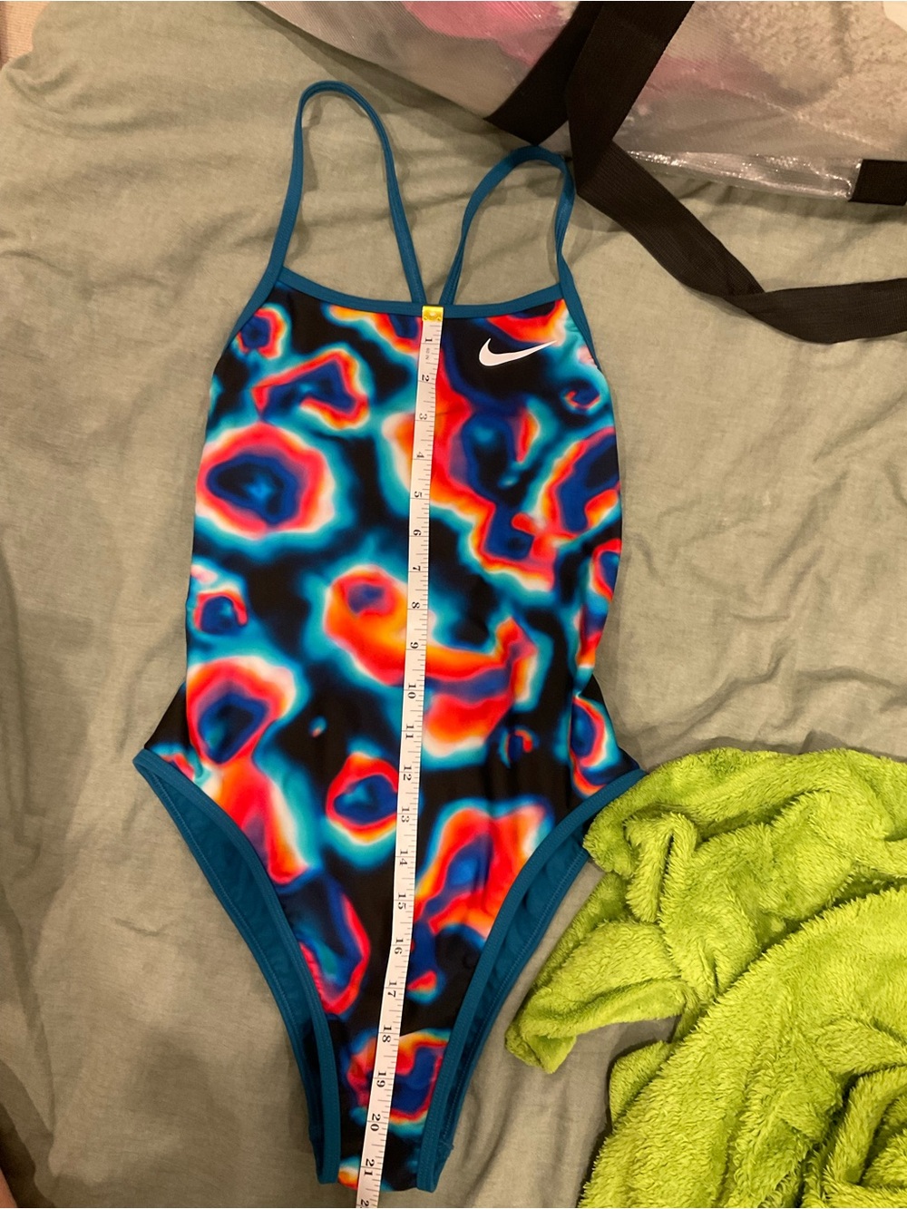 Nike Reversible Hydrastrong One-Piece Tie Back Swimsuit Women’s Small - Picture 7 of 9